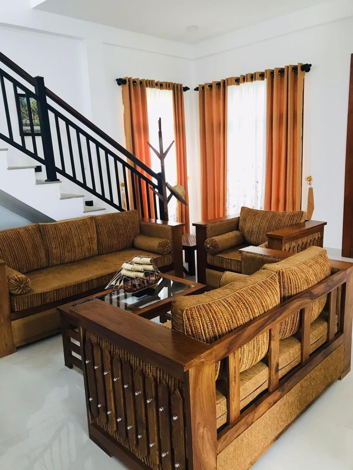 Sri White Villa Airport Boutique Hotel Katunayaka Εξωτερικό φωτογραφία